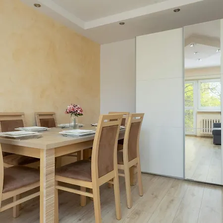 Cozy Suited For Remote Work By Renters * Warsaw